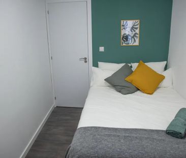 Calle del Humilladero, Madrid, Community of Madrid 28005 - Photo 4