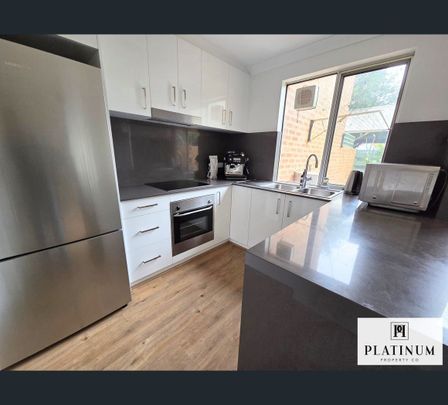 21/2 Russell Ave, North Perth, WA 6006 - Photo 1