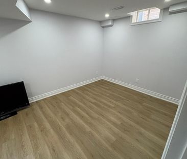 For Lease - 29 Calderstone Road, Brampton, Ontario - Photo 4