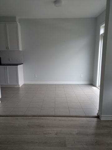 For Lease - 508 Culdaff Road, Stittsville - Munster - Richmond, Ontario - Photo 4