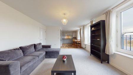 2 bedroom flat to rent - Photo 2