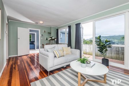 41 Chesterton Street, Johnsonville - Photo 5