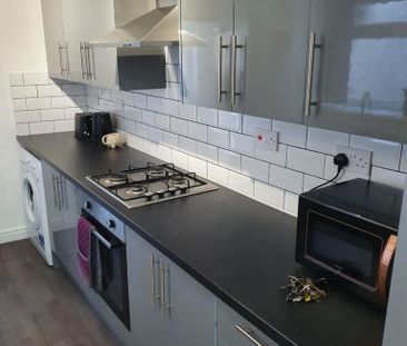 5 bedroom house share to rent - Photo 5