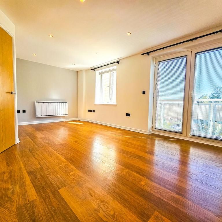 2 bedroom duplex to rent - Photo 1