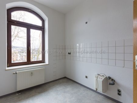 EBK möglich - preisgünstige Altbauwohnung - zentrumsnah - Laminat - Bad mit Dusche - Foto 3