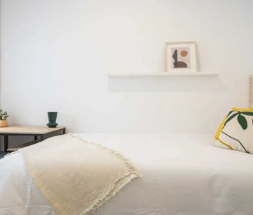 Room in a shared 5-bedroom apartment for rent in Trafalgar. - Foto 6