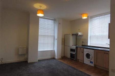 1 bedroom apartment to rent - Photo 2