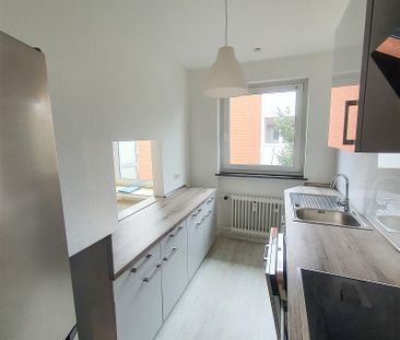 Gepflegte 2-Zimmer-Wohnung mit Balkon in ruhigem Mehrfamilienhaus z... - Foto 6