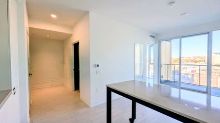 For Lease - 39 Mary Street Unit# 806, Barrie, Ontario - Photo 3