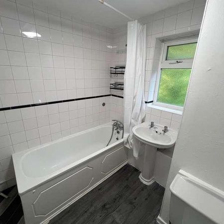 Reservoir Road, London, N14 - Photo 4