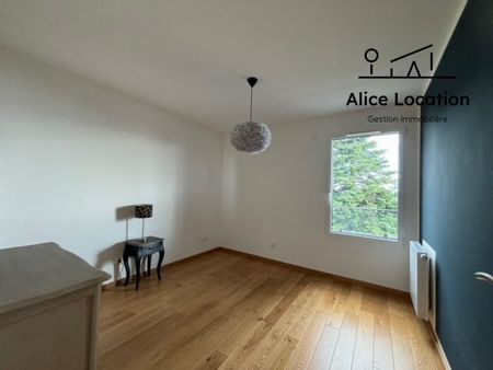 Location Appartement 3 pièces 71m² EVIAN LES BAINS 74500 - Photo 5