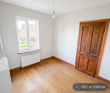 3 bedroom maisonette to rent - Photo 2