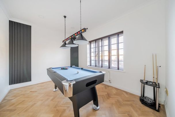 4 bedroom detached house to rent - Photo 1