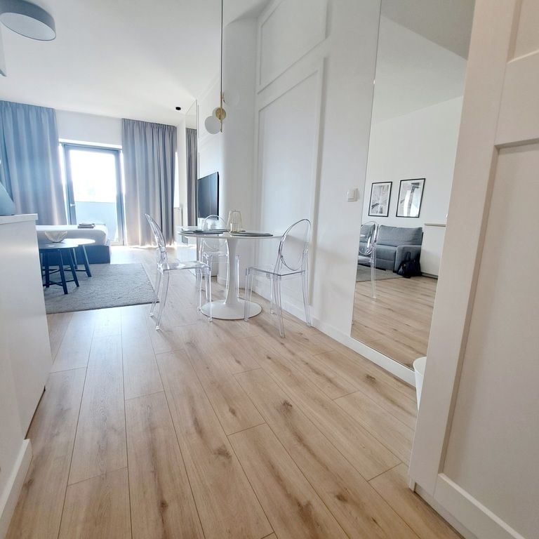 Apartament z balkonem w Hanza Tower - Zdjęcie 1