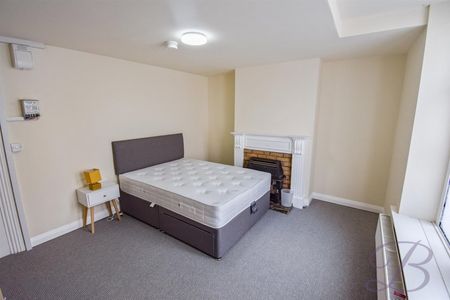 1 bedroom - Photo 5