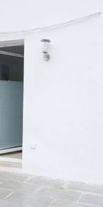 Möblierte 1-Zimmerwohnung mit schöner Küche und Terrasse - Photo 4