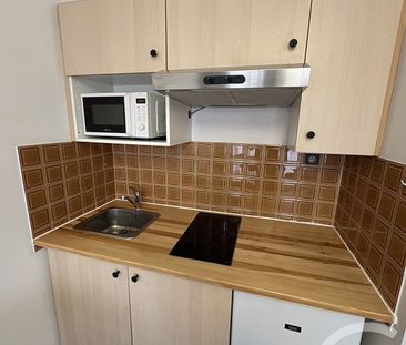 Location Appartement 1 pièce 16m² MARSEILLE 4ème - Photo 6