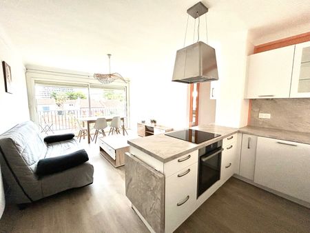 Location Appartement 2 pièces 43m² - Photo 3