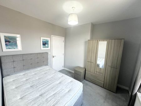 Vermont Street (Room 2), Bramley, Leeds - Photo 3