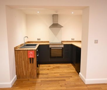 1 bedroom apartment to rent - Photo 2