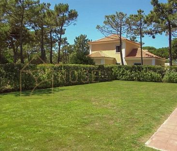 Cascais e Estoril, Lisbon - Photo 5