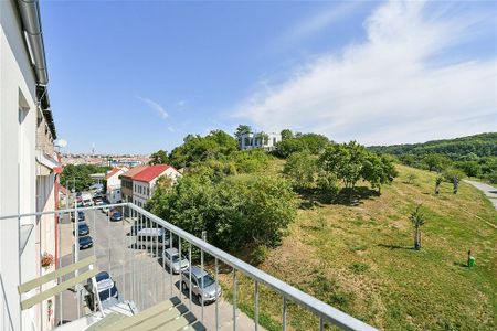 Pronájem bytu 2+kk 54 m² - Fotografie 5