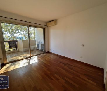 Location Appartement 3 pièces 75m² LE CANNET 06110 - Photo 3