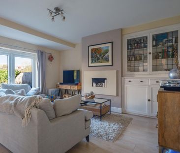 3 bedroom semi-detached house to rent - Photo 1