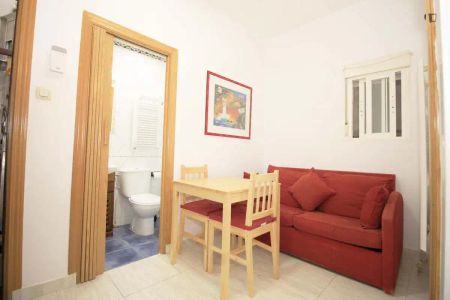 Apartamento de alquiler en Universidad - Malasaña - Photo 4