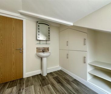 1 bedroom duplex to rent - Photo 5