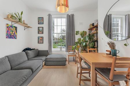 2 bedroom apartment to rent - Photo 2