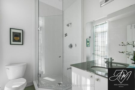 For Lease - 9 Phelps Lane Unit# 1, Richmond Hill, Ontario - Photo 4