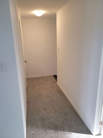 For Lease - 22 Milt Schmidt Street, Kitchener, Ontario - Photo 3