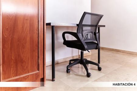 Calle Hernán Ruiz, Sevilla, Andalusia 41006 - Photo 2