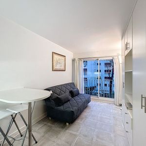 Apartment - Photo 2