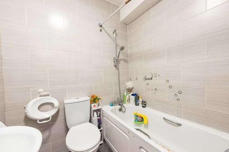 Kilburn High Road, Kilburn, NW6 - Photo 4