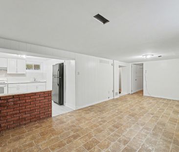 For Lease - 47 Hadrian Drive Unit# Basement, Toronto, Ontario - Photo 6