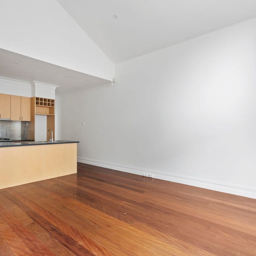 When Location Matters! - Photo 1