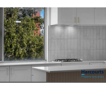 Stylish Renovated Apartment in the Heart of West Leederville - Photo 5
