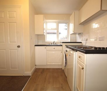 1 Bedroom Flat - Studio To Let - Photo 1