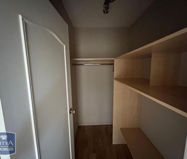 Location Appartement 2 pièces 69m² ANGOULEME 16000 - Photo 2