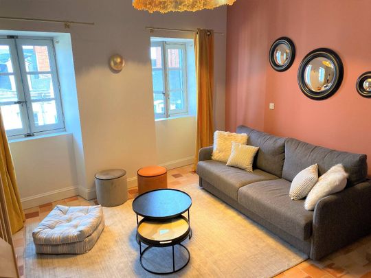 Duplex rénové au cœur du quartier historique - Photo 1