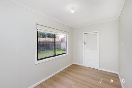 “Charming Home in A Desirable Location” - Photo 4