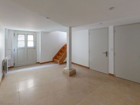 Location Appartement 2 pièces 50 m2 à Chartres - Photo 2