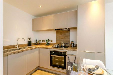 AVAILABLE FROM NOVEMBER | ONE BEDROOM APARTMENT AT ALLEGRO LIVING | 24-HOUR CONCIERGE | RESIDENTS GYM | PRIME LOCATION - Photo 5
