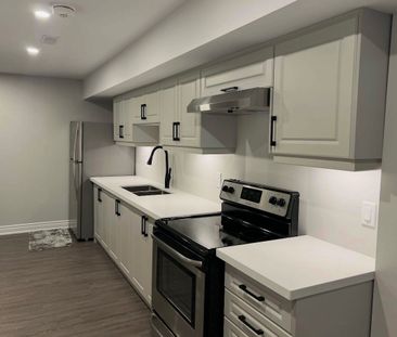 For Lease - 6 Morning Sparrow Drive Unit# Lower, Vaughan, Ontario - Photo 2