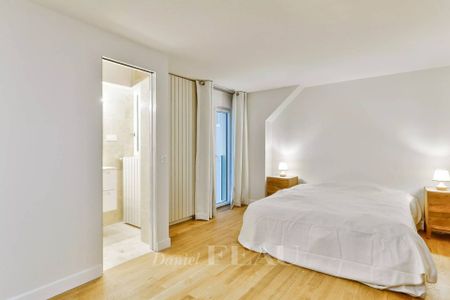 Location appartement, Paris 3ème (75003), 5 pièces, 207.6 m², ref 85671888 - Photo 5