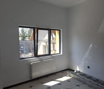 Cetatii.Casa 4 camere de inchiriat - Photo 1