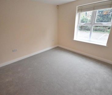2 Bedroom Apartment To Let - Photo 3