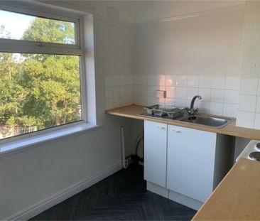 1 Bedroom Apartment To Let - Photo 3